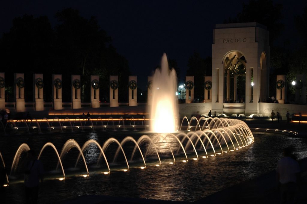 washington dc, world war ii memorial, night-80634.jpg