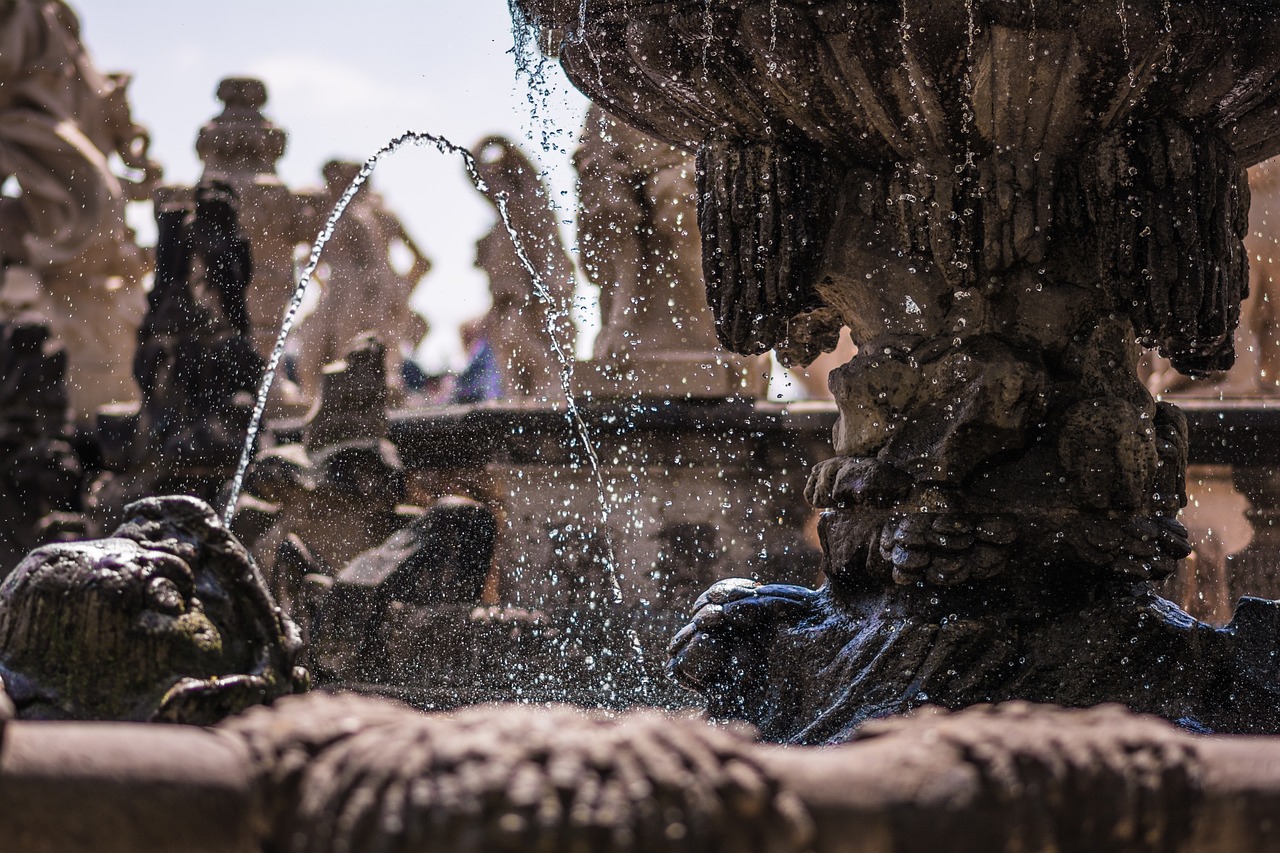 fountain, dresden, drops-1501368.jpg